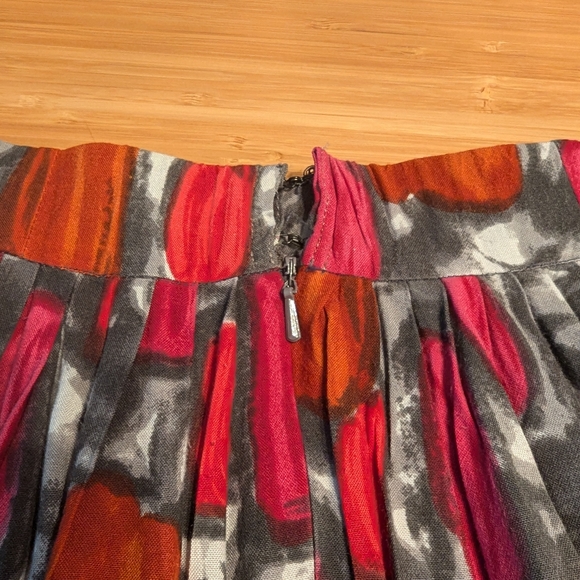 S - handmade floral skirt - Picture 5 of 9